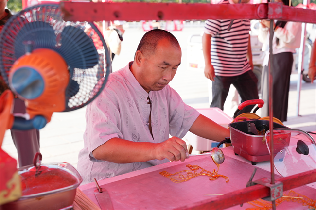 传承非遗文脉 厚植文化自信 ——Beat365唯一官方网站开展“非遗进校园”活动