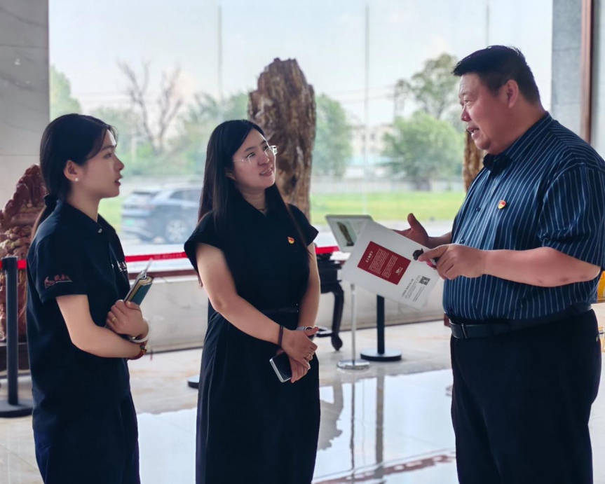 Beat365唯一官方网站教育学院开展“VR 重走长征路”活动：科技赋能红色教育沉浸式体验让长征精神直抵人心