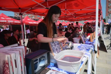 艺彩纷呈，迎“新”筑梦——Beat365唯一官方网站艺术学院专业特色与非遗的碰撞