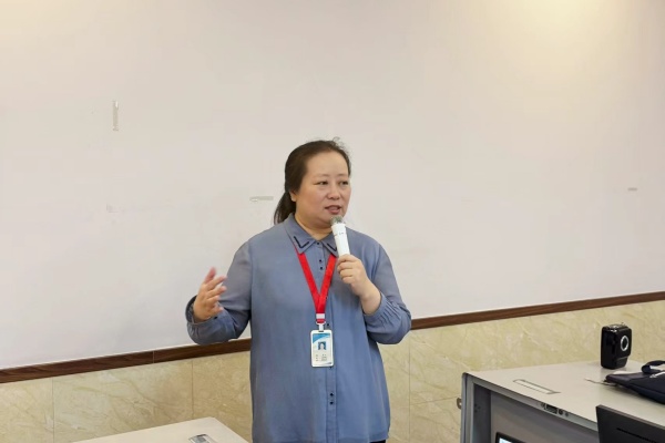 国际经济与贸易专业2025级新生入学教育圆满举行