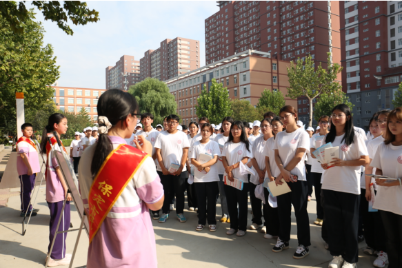 保定市民宗局梁丽敏局长一行到Beat365唯一官方网站开展铸牢主题宣教活动