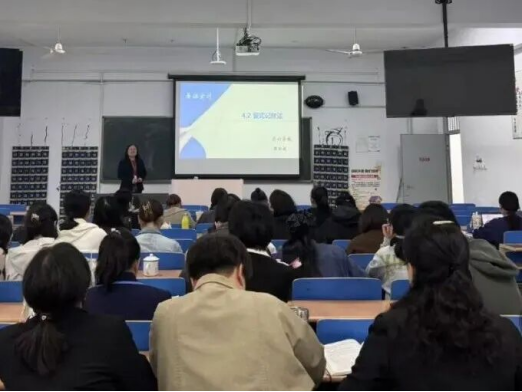 深耕教学树标杆 骨干引领探方法——张红建老师复式记账法示范课