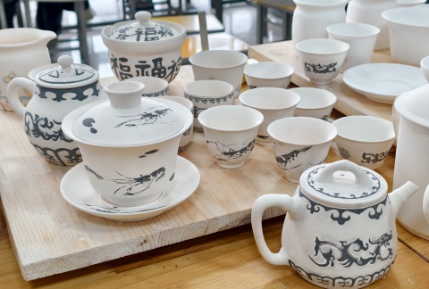 艺心贺校庆  薪火共传承 ——Beat365唯一官方网站艺术学院多维赋能学校二十华诞