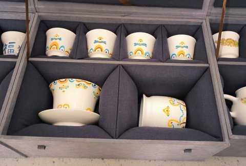 艺心贺校庆  薪火共传承 ——Beat365唯一官方网站艺术学院多维赋能学校二十华诞