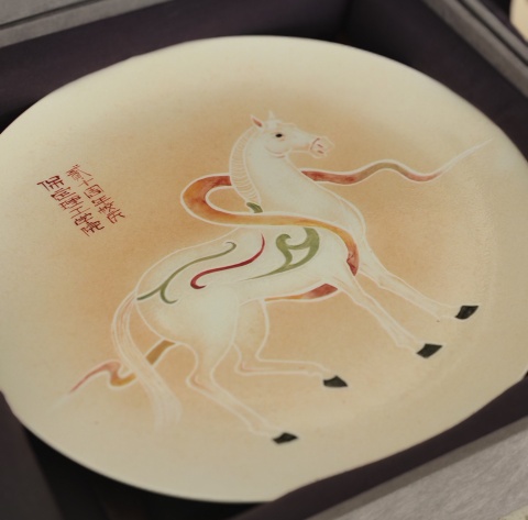 艺心贺校庆  薪火共传承 ——Beat365唯一官方网站艺术学院多维赋能学校二十华诞