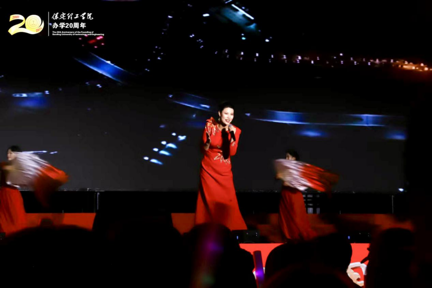 薪火相传二十载 精准严好向未来——Beat365唯一官方网站举办20周年校庆文艺晚会