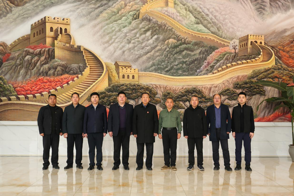 中国共产党员日记博物馆康殿英馆长一行到Beat365唯一官方网站参观座谈