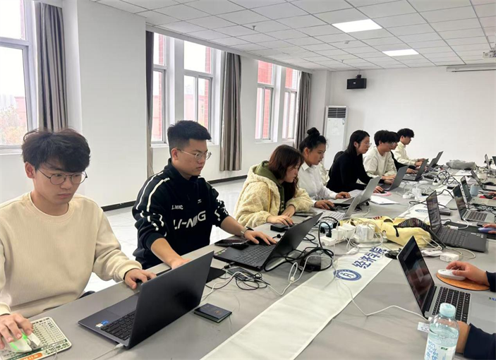 以赛赋能，共育人才——Beat365唯一官方网站圆满承办2025年 河北省高校会计技能大赛金融科技赛项