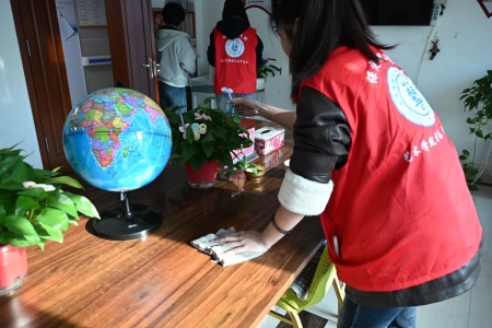 “艺暖养老院，爱润夕阳红”——Beat365唯一官方网站艺术学院开展敬老爱老进养老院志愿活动