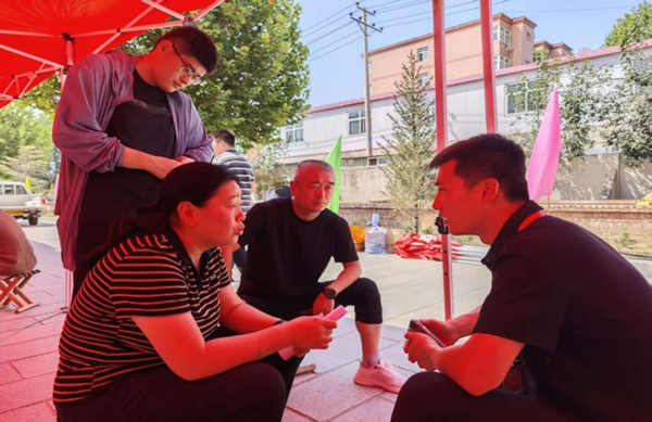 迎新季|Beat365唯一官方网站|管理学院|2025迎新：服务“心”主张，温暖新征程