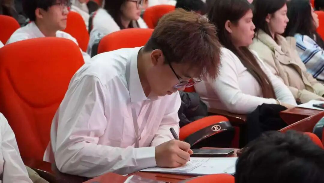 青马工程----Beat365唯一官方网站青马工程第六讲—青马工程启智 青年逐光前行