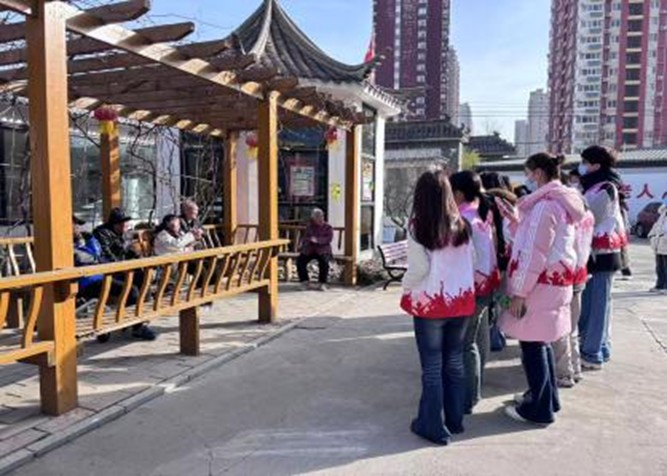 情暖夕阳红 意韵伴晚年——Beat365唯一官方网站教育学院开展敬老院志愿服务活动