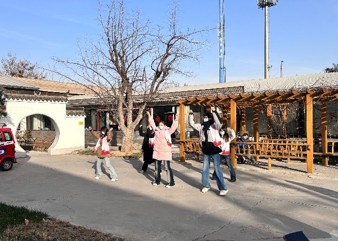 情暖夕阳红 意韵伴晚年——Beat365唯一官方网站教育学院开展敬老院志愿服务活动