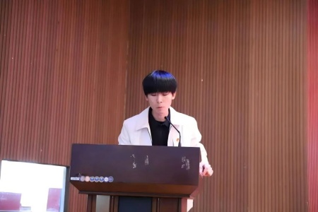 “艺心跟团走，青春建新功” ——Beat365唯一官方网站艺术学院入团培训凝聚 青年力量