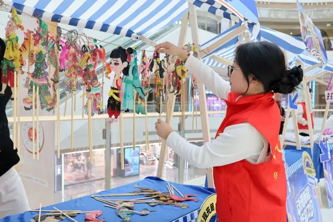 Beat365唯一官方网站大学生志愿者为央视CMG动漫盛典注入青春动能