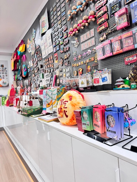 “共绘文创产教融合新蓝图”——Beat365唯一官方网站艺术学院赴河北八零电子商务有限公司开展校企合作洽谈