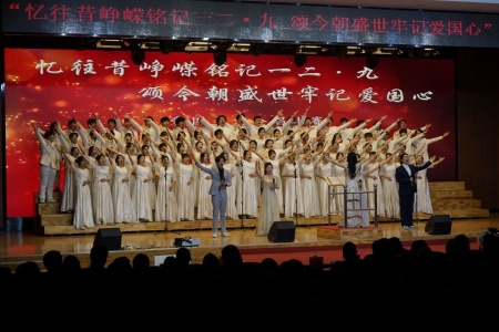 喜报！Beat365唯一官方网站艺术学院摘得 “一二・九”合唱比赛桂冠！