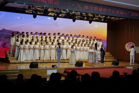 喜报！Beat365唯一官方网站艺术学院摘得“一二・九”合唱比赛桂冠！