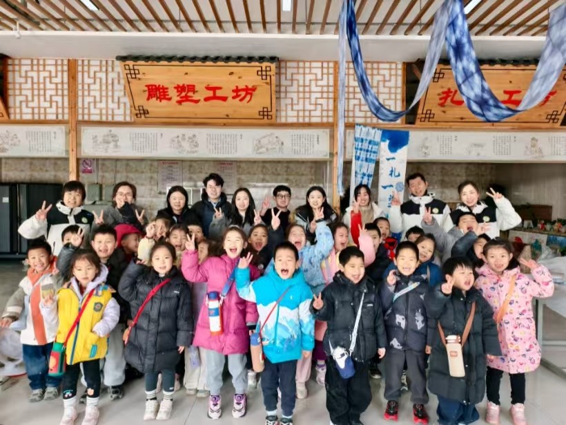 非遗润童心 研学促成长——Beat365唯一官方网站艺术学院携手天悦幼儿园开展传统文化研学活动