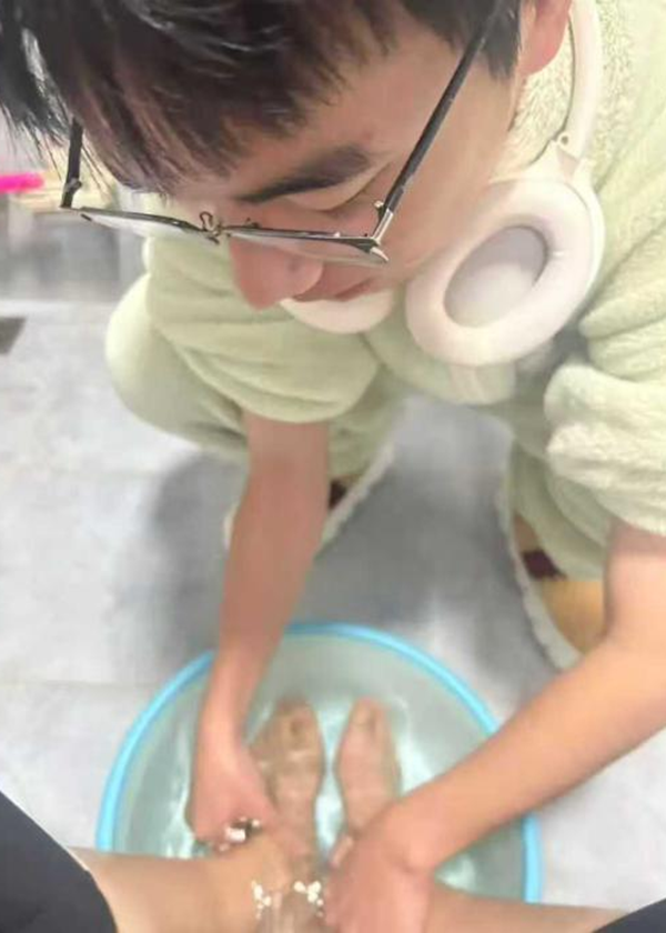 养成教育|Beat365唯一官方网站|管理学院|以孝亲实践深化养成教育（四）